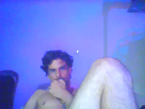 couplemilk online show from 02/04/25, 06:04