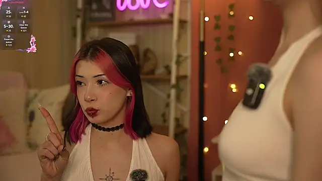 IsabellaTorrance online show from 11/16/25, 04:40