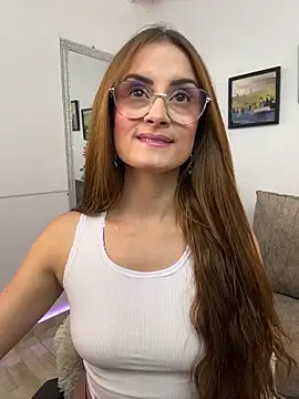 MiaaLoren online show from 06/09/26, 07:58