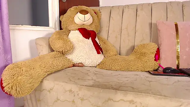 NatazhaQueen online show from 11/25/25, 08:03