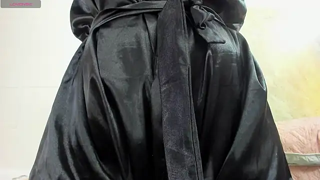 Sofia Walke1 online show from 02/10/25, 05:41