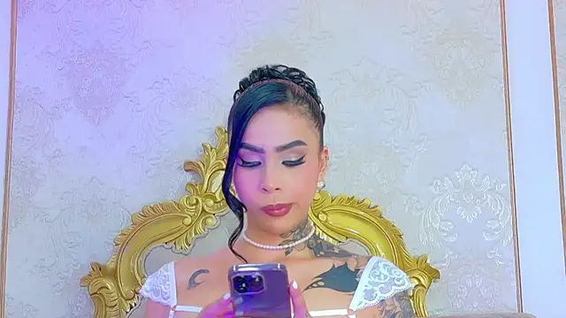 GiahDaniels online show from 05/19/26, 03:18