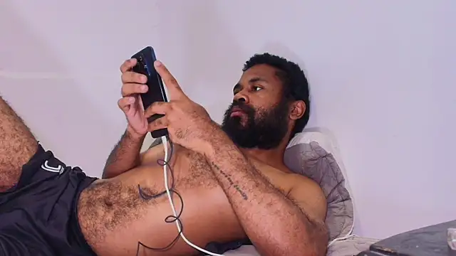 KaelMoreau online show from 04/10/26, 09:36