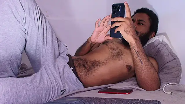 KaelMoreau online show from 04/11/26, 12:09