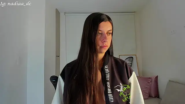 Nadiaa  online show from 01/22/25, 04:02