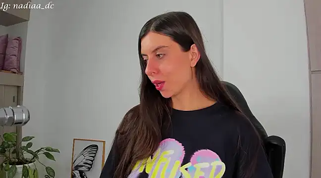 Nadiaa  online show from 02/15/25, 03:31