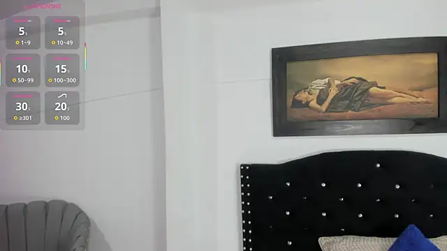 Vahiolet smith online show from 11/19/25, 04:23