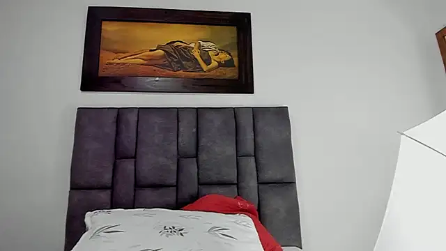 Vahiolet smith online show from 01/14/26, 03:45