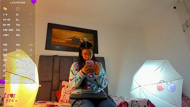 Vahiolet smith online show from 02/10/26, 03:10