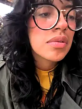 Snapshot of Fun_Everywhere chatting on 03/15/25, 09:05 Fun Everywhere online show from 03/15/25, 09:05