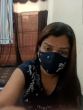 Snapshot of payal_sharma1 chatting on 12/21/24, 12:06 payal sharma1 online show from 12/21/24, 12:06