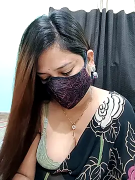 Snapshot of payal_sharma1 chatting on 03/05/25, 01:50 payal sharma1 online show from 03/05/25, 01:50