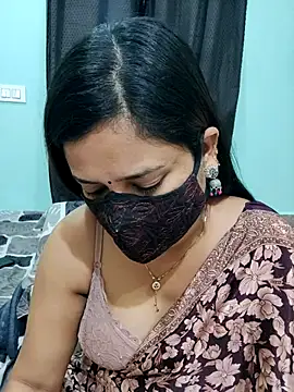 Snapshot of payal_sharma1 chatting on 03/09/25, 07:34 payal sharma1 online show from 03/09/25, 07:34