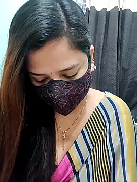 Snapshot of payal_sharma1 chatting on 03/22/25, 02:59 payal sharma1 online show from 03/22/25, 02:59