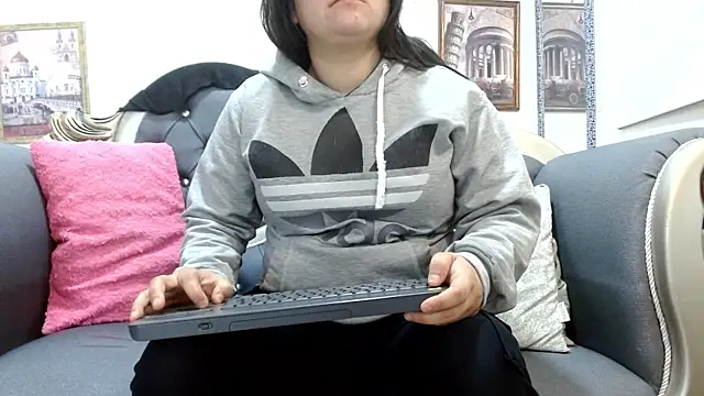 Snapshot of KataleyaStiward chatting on 07/01/26, 01:13 KataleyaStiward online show from 07/01/26, 01:13