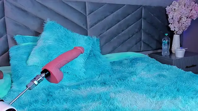 Ary thompson   online show from 12/29/24, 09:30