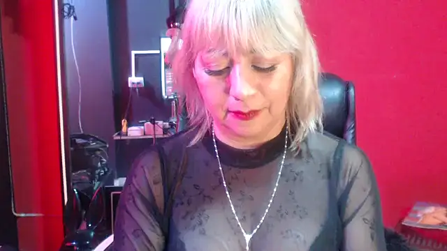 Snapshot of KLOE_PIELL chatting on 09/30/25, 09:53 KLOE PIELL online show from 09/30/25, 09:53