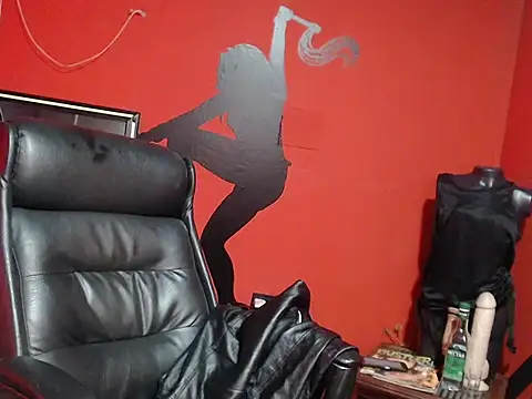 KLOE PIELL online show from 03/07/26, 08:39