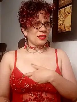 Snapshot of Daneshka_naughty chatting on 12/08/24, 03:00 Daneshka naughty online show from 12/08/24, 03:00