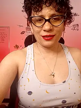 Snapshot of Daneshka_naughty chatting on 02/25/25, 05:08 Daneshka naughty online show from 02/25/25, 05:08