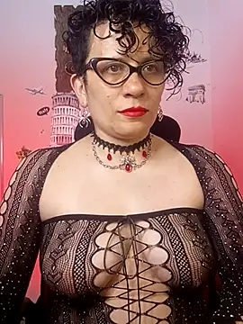 Snapshot of Daneshka_naughty chatting on 02/26/25, 01:21 Daneshka naughty online show from 02/26/25, 01:21