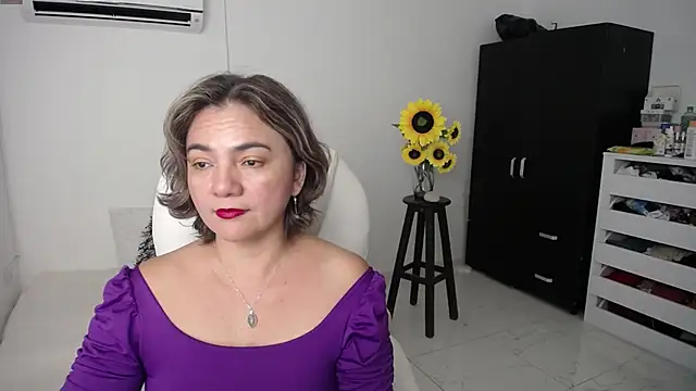 Ghada milf online show from 03/07/25, 05:38