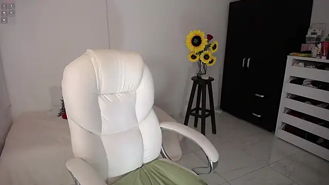 Ghada milf online show from 03/09/25, 12:31