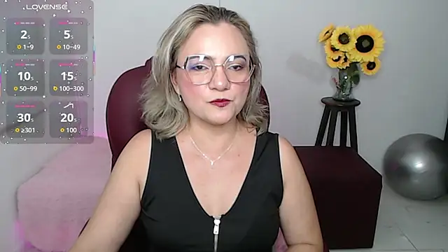 Ghada milf online show from 02/16/26, 10:50