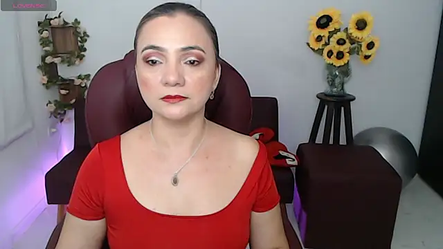 Ghada milf online show from 04/21/26, 11:07