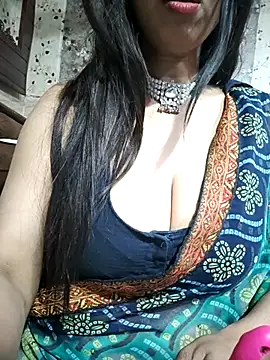 Snapshot of Aradhya-Sharma chatting on 02/24/25, 12:59 Aradhya-Sharma online show from 02/24/25, 12:59