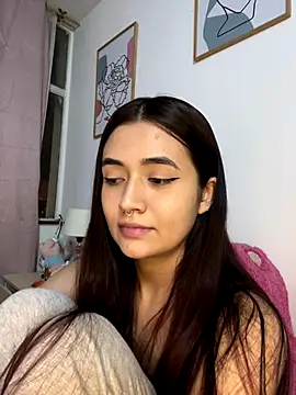 Snapshot of HallieLemon1 chatting on 09/22/25, 12:01 HallieLemon1 online show from 09/22/25, 12:01