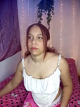emma-19- online show from 05/07/26, 06:52