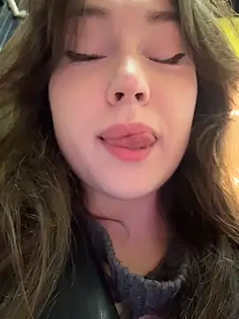 Peachy Dream online show from 11/28/25, 06:21