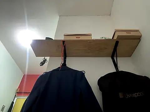 Jimbox6661 online show from 12/04/25, 02:54