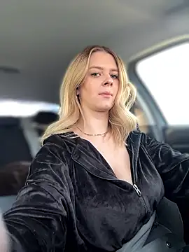 Love Bri online show from 01/12/26, 11:04