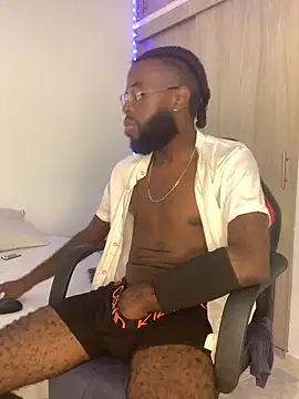 Jacksonking27 online show from 12/18/25, 08:04