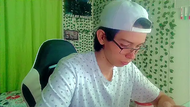 Andy gray online show from 10/12/25, 04:28