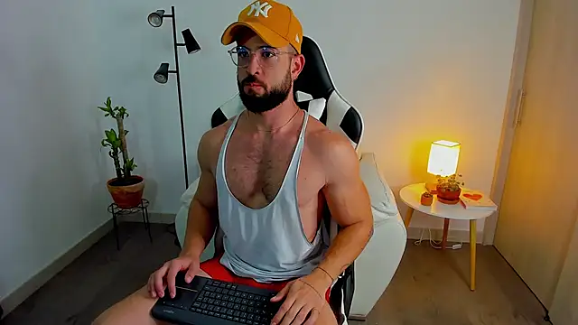 dafboy1 online show from 01/19/26, 01:37