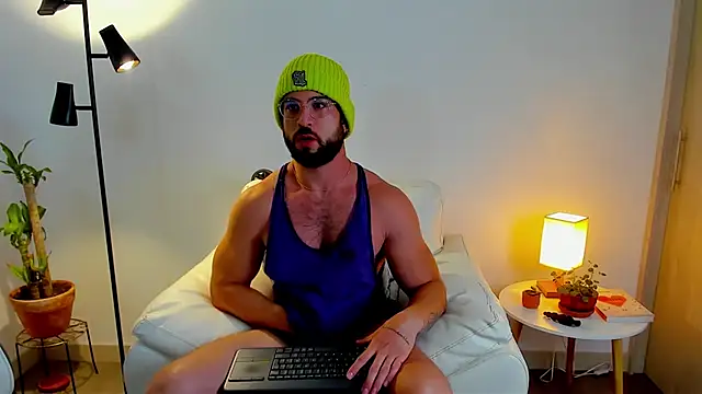 dafboy1 online show from 02/05/26, 03:05