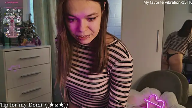 ValBae online show from 02/18/25, 12:28