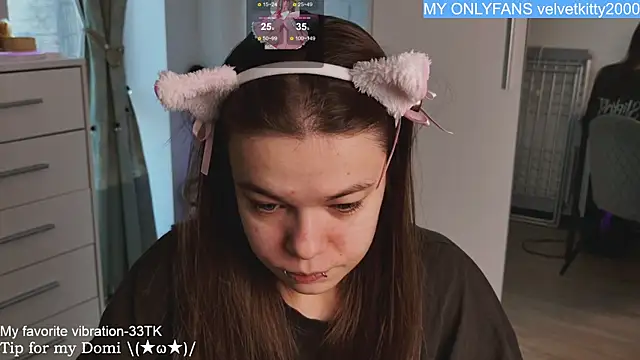 ValBae online show from 02/26/25, 12:03