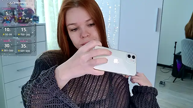 ValBae online show from 03/13/26, 07:26