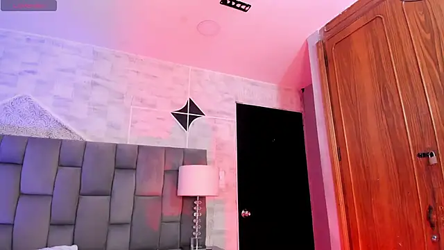 ailynBlaze online show from 11/23/25, 05:51