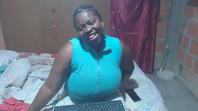 Snapshot of jjannakinky chatting on 10/08/25, 12:14 jjannakinky online show from 10/08/25, 12:14