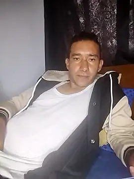 Snapshot of misterioso258 chatting on 01/14/26, 01:28 misterioso258 online show from 01/14/26, 01:28