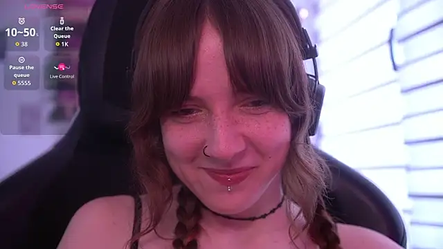 juliapie online show from 06/30/26, 02:07