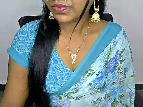 shila20 online show from 03/13/25, 07:28