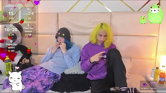 -kisa  online show from 11/07/25, 01:38