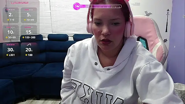 brithany smiith  online show from 02/02/25, 12:40