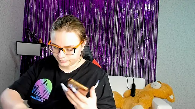 Snapshot of Seductive_She_Wolf chatting on 03/10/25, 06:59 Seductive She Wolf online show from 03/10/25, 06:59